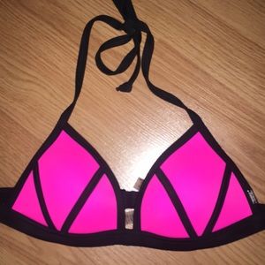 Push-up triangle top